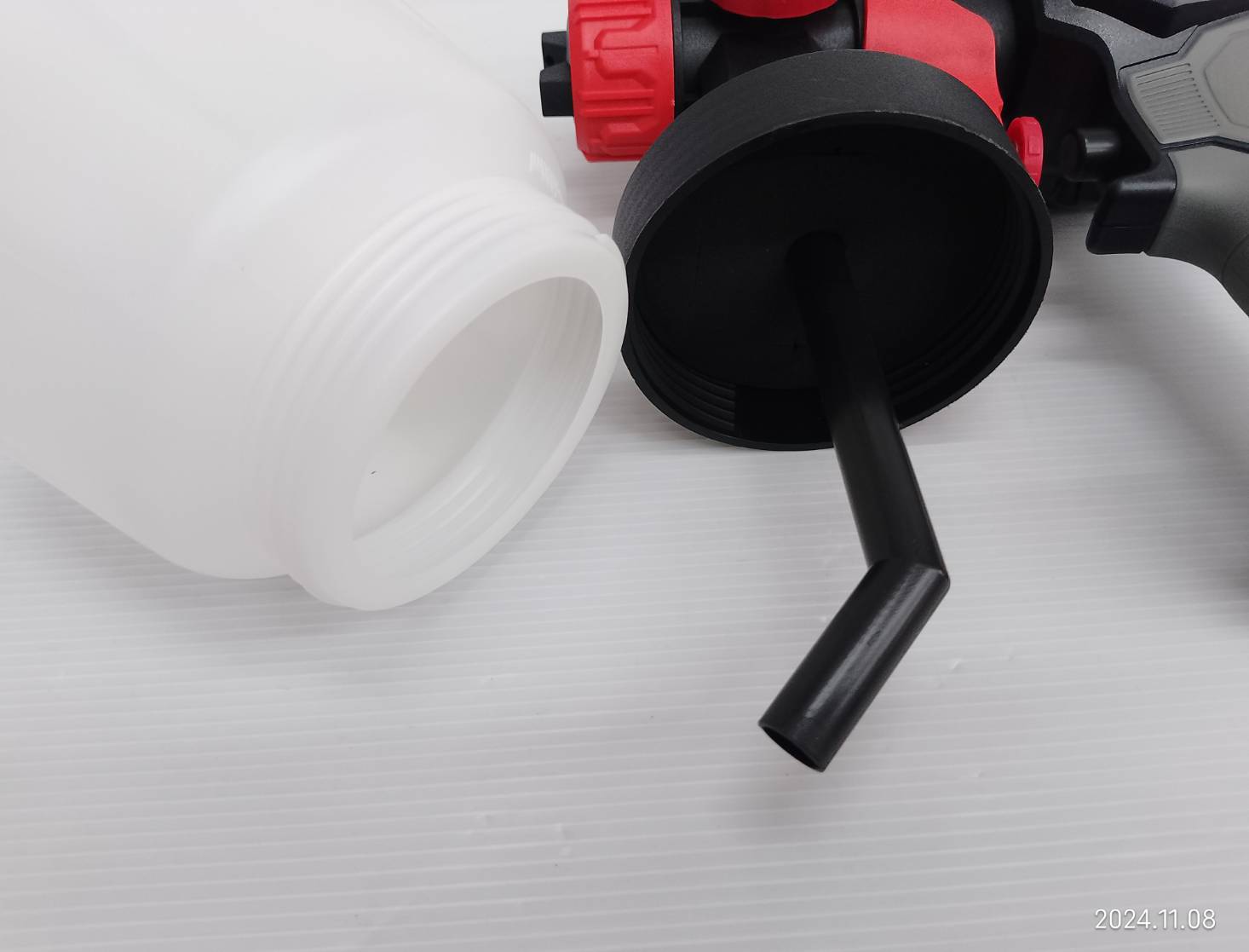 SET A : กาพ่นสีไร้สาย 20V OCSG776+แบต 20V 2.0Ah OCB-202 OSUKA