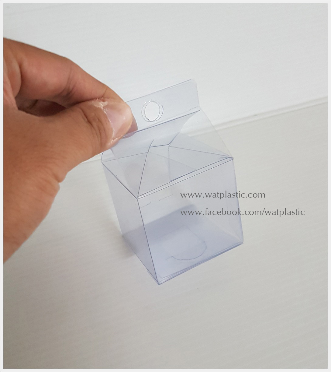 กล่องคัพเค้ก มาการอง 5.1 x 5.1 x 5.1 cm (แบบบ้าน)