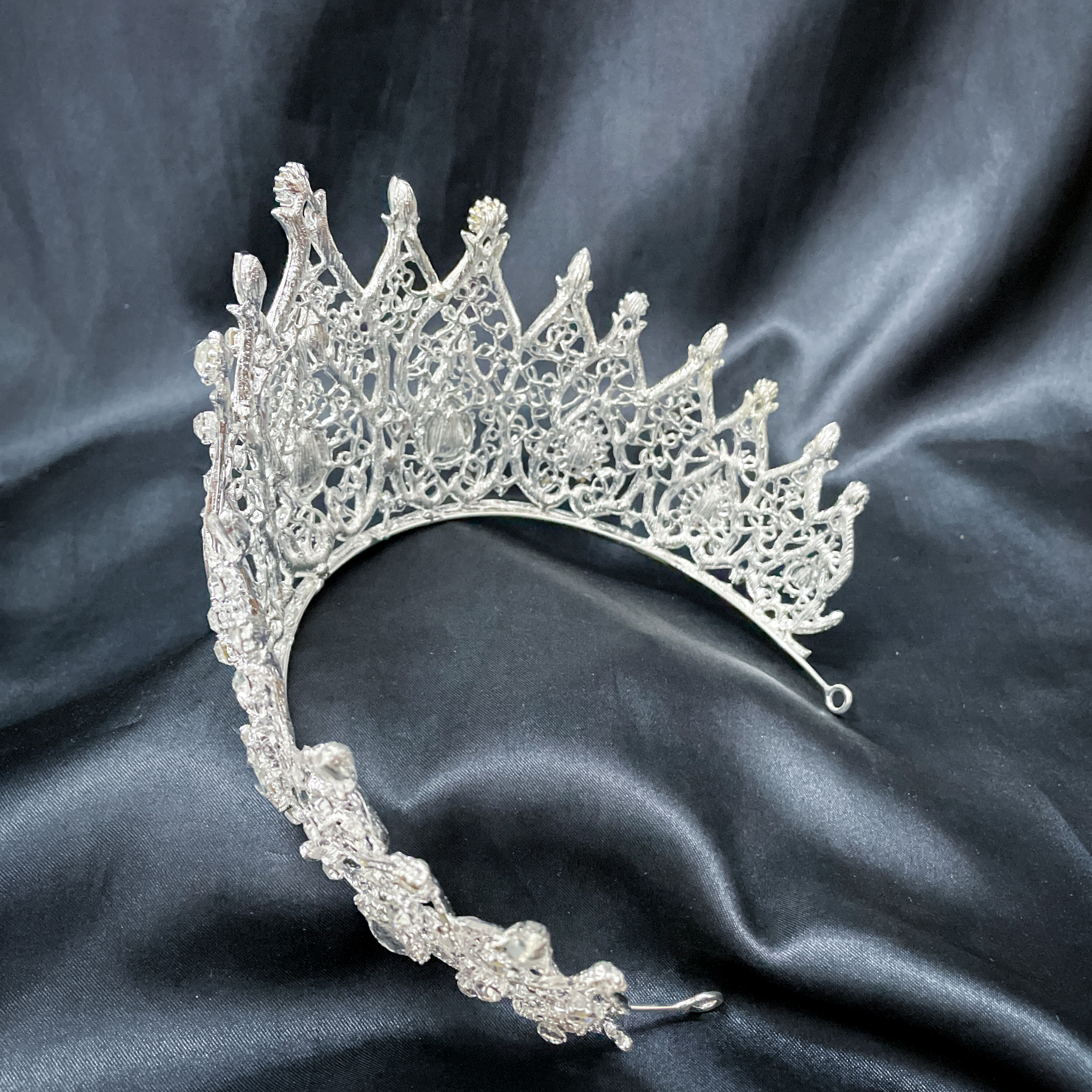 (พร้อมส่ง) เทียร่า 326 สีเงิน มงกุฎนางงาม งานสวย ปราณีต QCเพชรทุกเม็ด สินค้าพร้อมส่งจากไทย