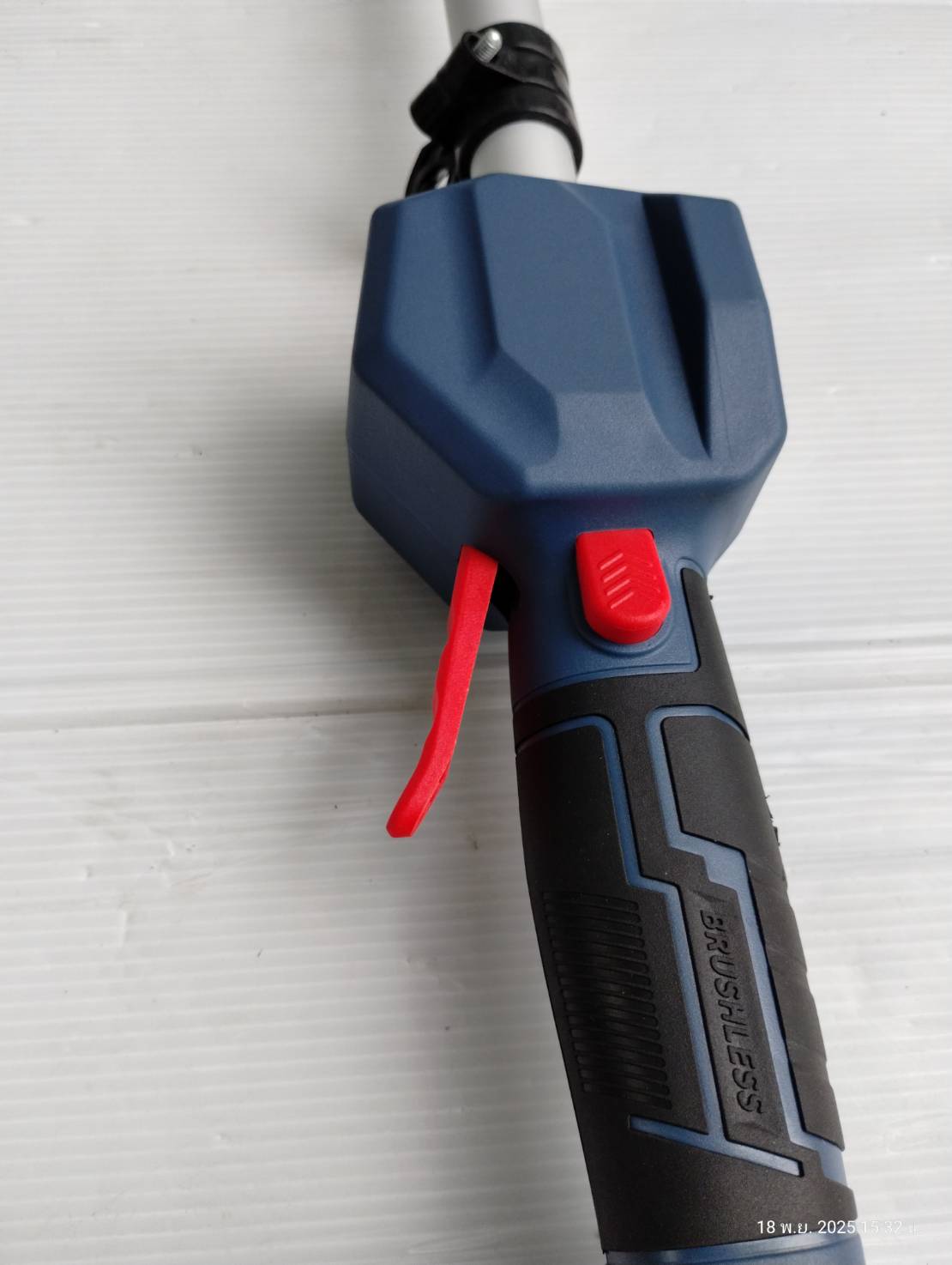 MASARU รุ่น SCM-520-B1 เครื่องตัดหญ้า 10 นิ้ว แบตเตอรี่ 20V POWER TURBO