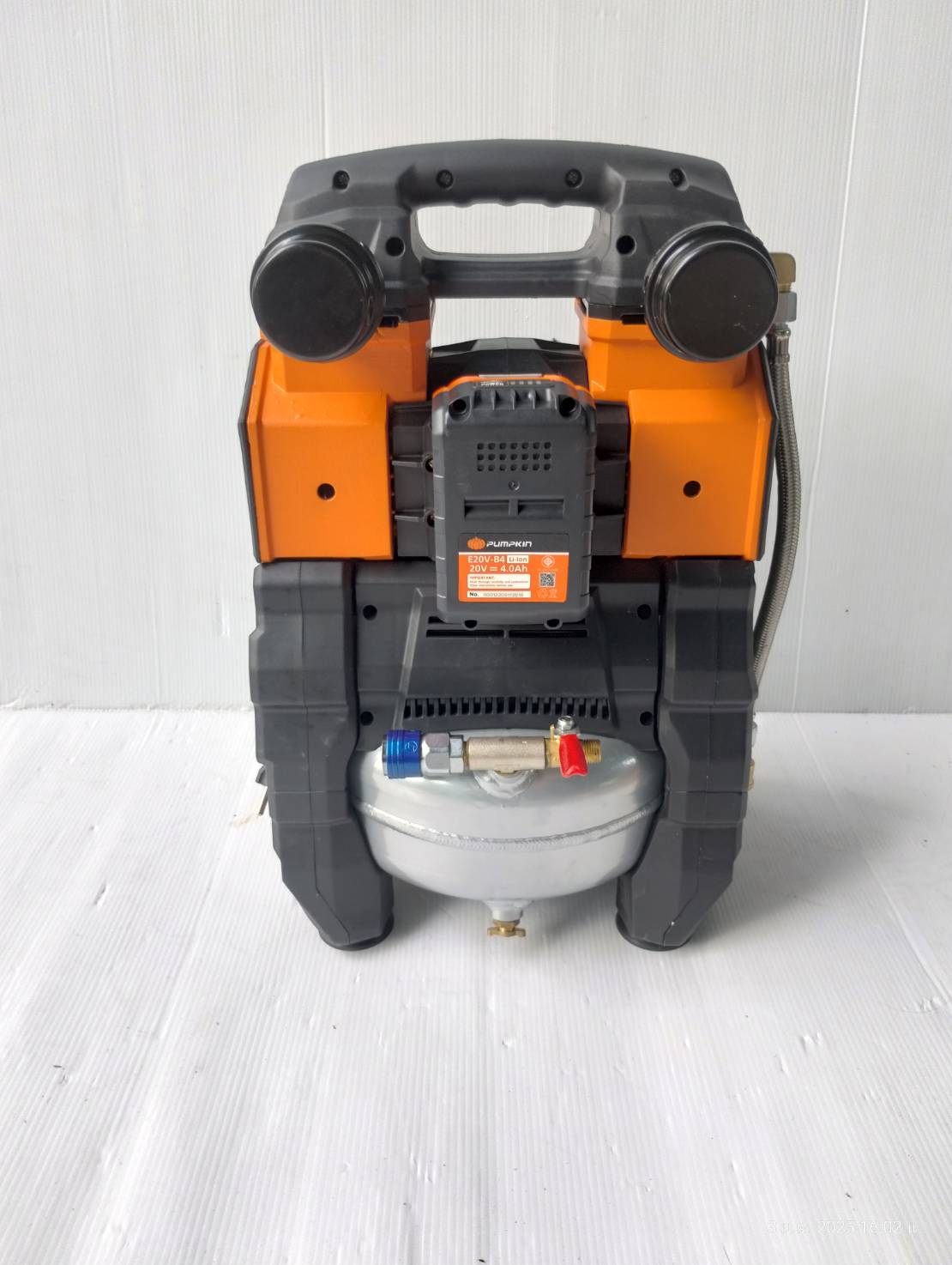 ปั้มลม5ลิตรไร้สาย ไร้แปรงถ่าน PTT-A5005BL PUMPKIN