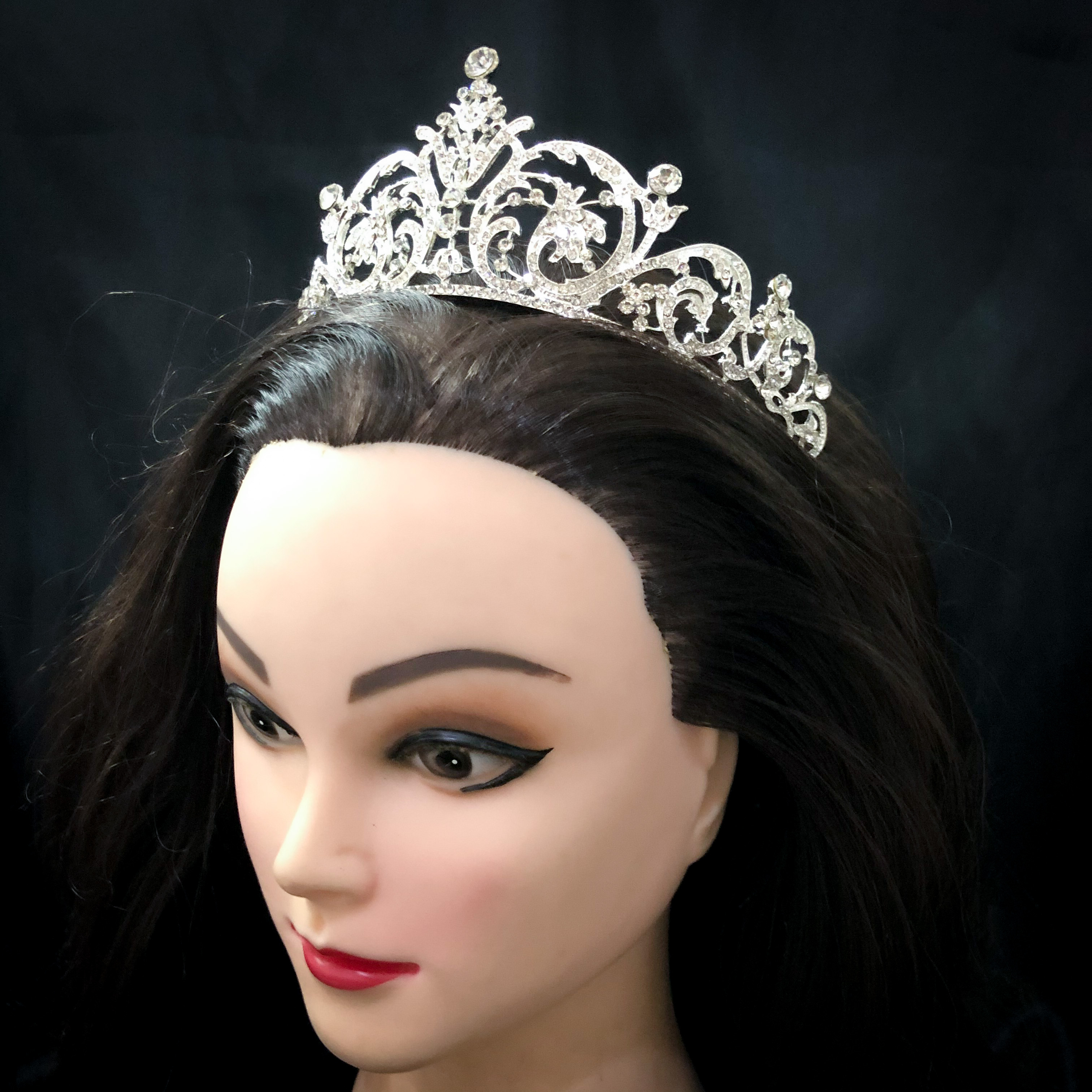 (พร้อมส่ง) เทียร่า 031 มงกุฎนางงาม มงกุฎเจ้าหญิง งานสวย ปราณีต QCเพชรทุกเม็ด สินค้าพร้อมส่งจากไทย