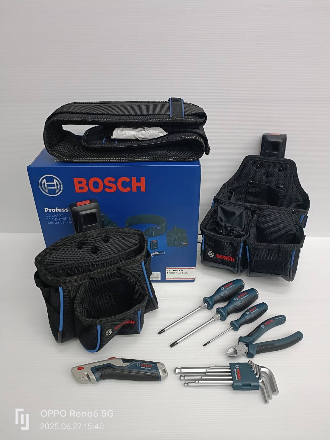 ชุดเข็มขัดช่างไฟ+อุปกรณ์ 1600A02H5C BOSCH