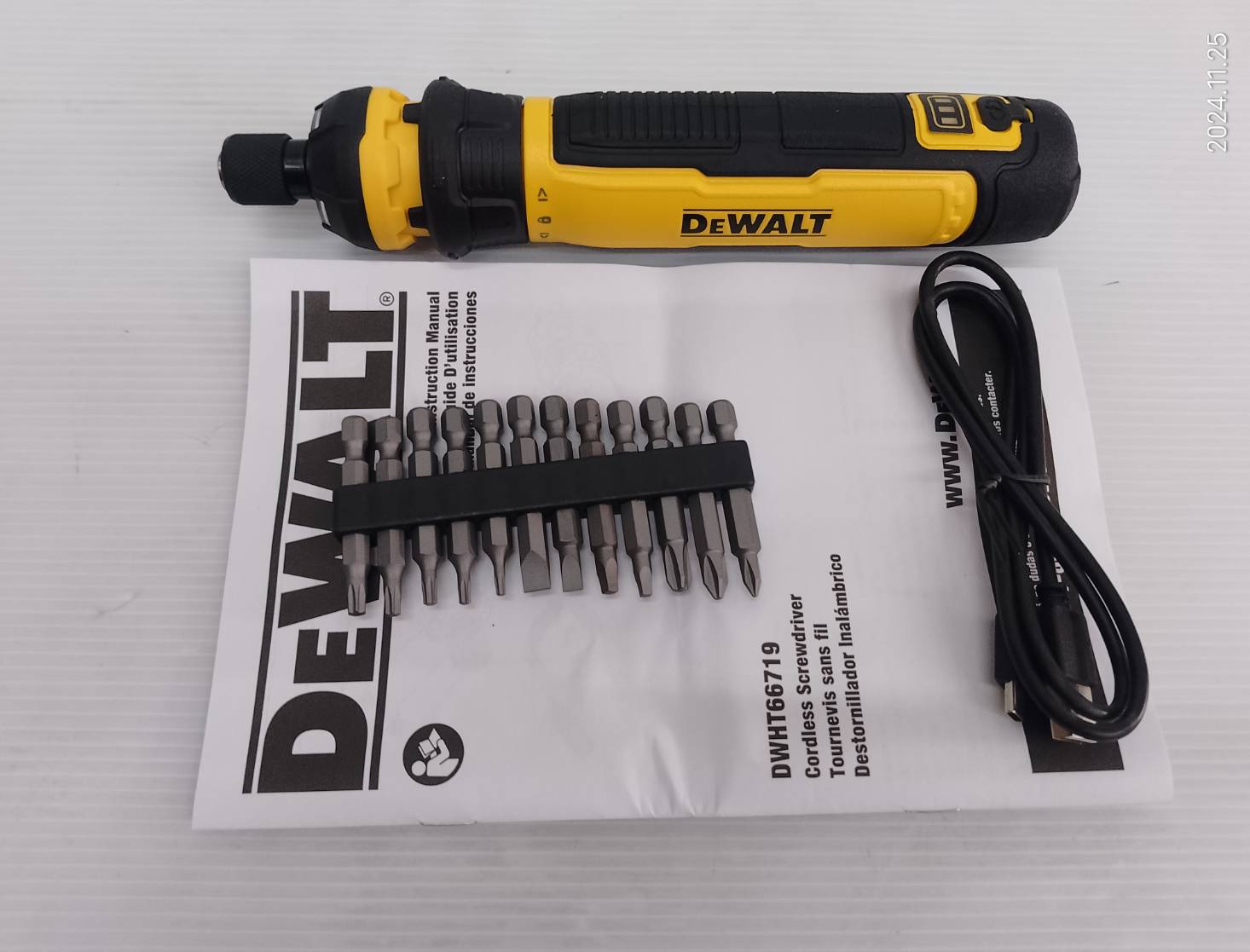 ไขควงไฟฟ้า4V FLEXDRIVE DWHT66719 DEWALT