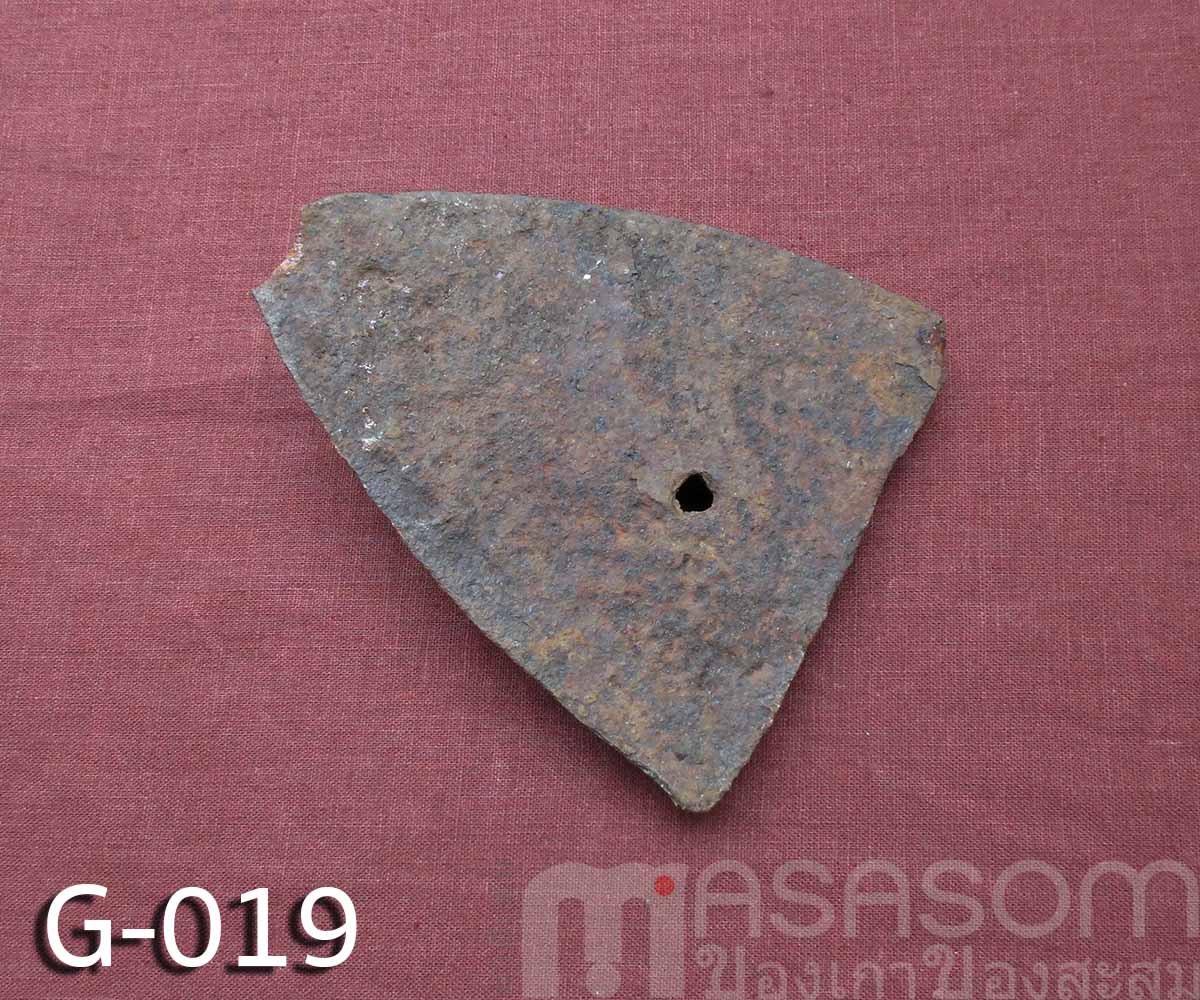 ผานไถโบราณอายุนับร้อยปี