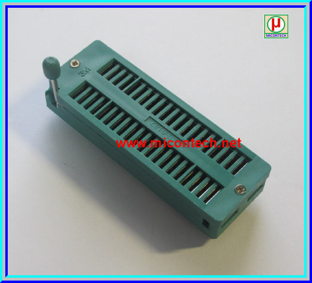 1x Universal IC Socket 40Pins Width 15.24mm / 0.6 inch 3M Brand