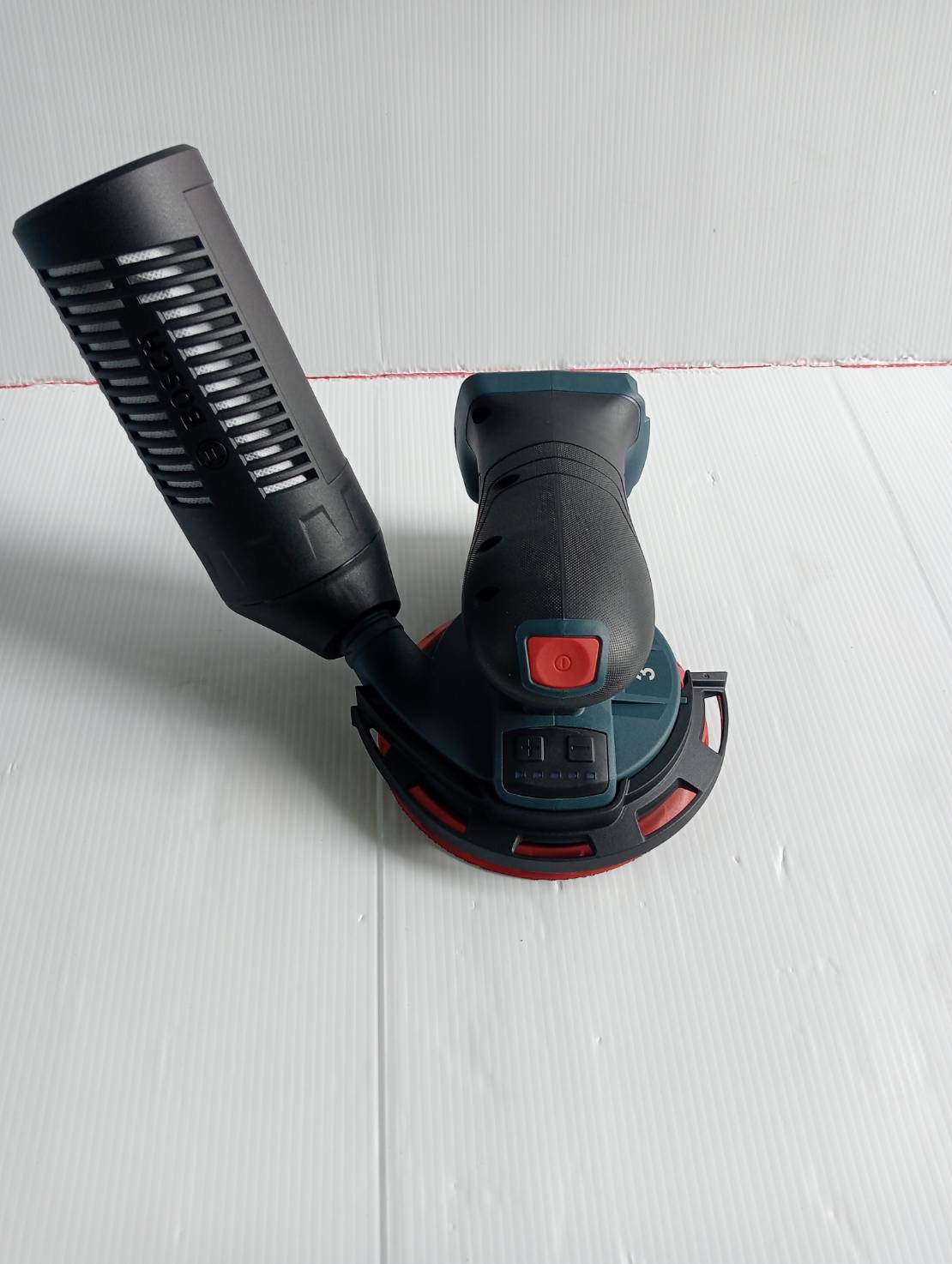 ขัดกระดาษทรายกลม6" GEX18V-150-3 BOSCH SOLO