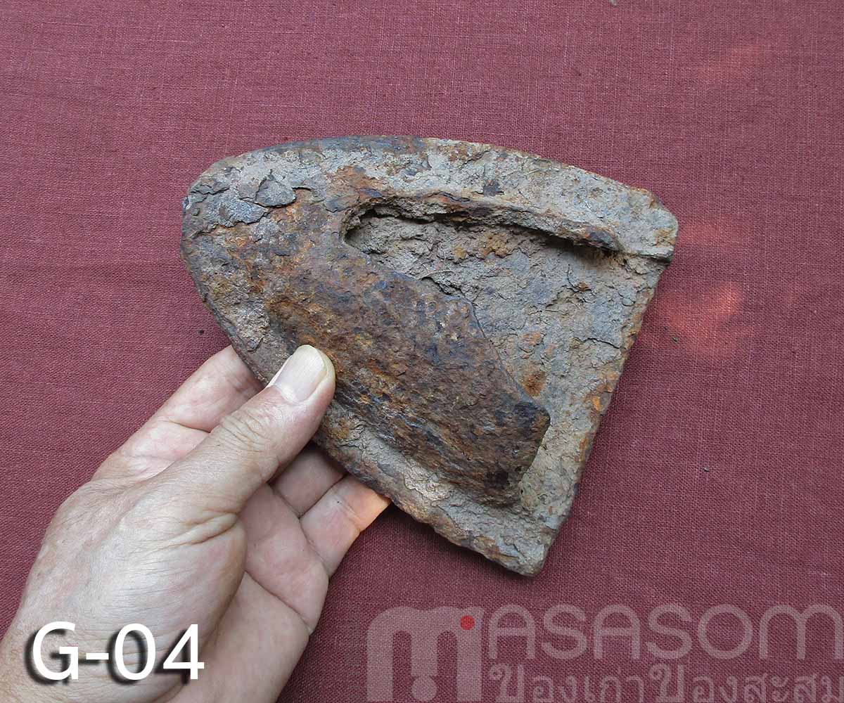 ผานไถโบราณอายุนับร้อยปี