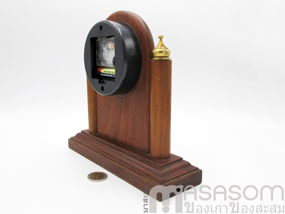 นาฬิกาตั้งโต๊ะไม้สัก