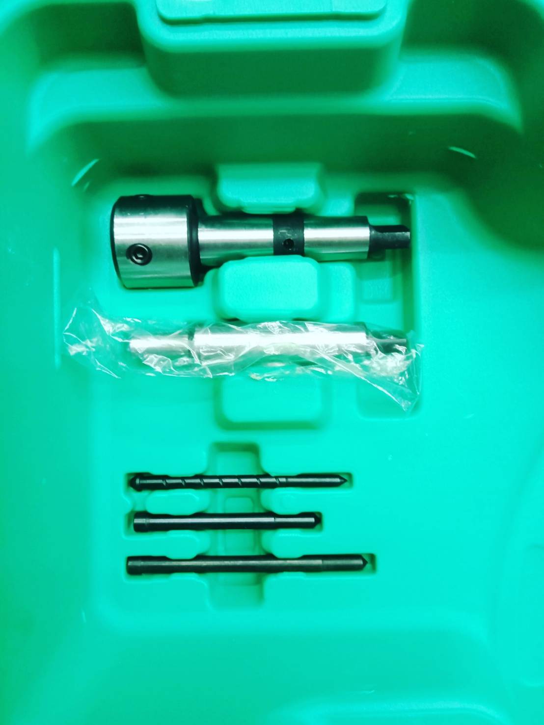 สว่านแท่นแม่เหล็ก รุ่น AJC02-23 (ปรับรอบได้) DCA