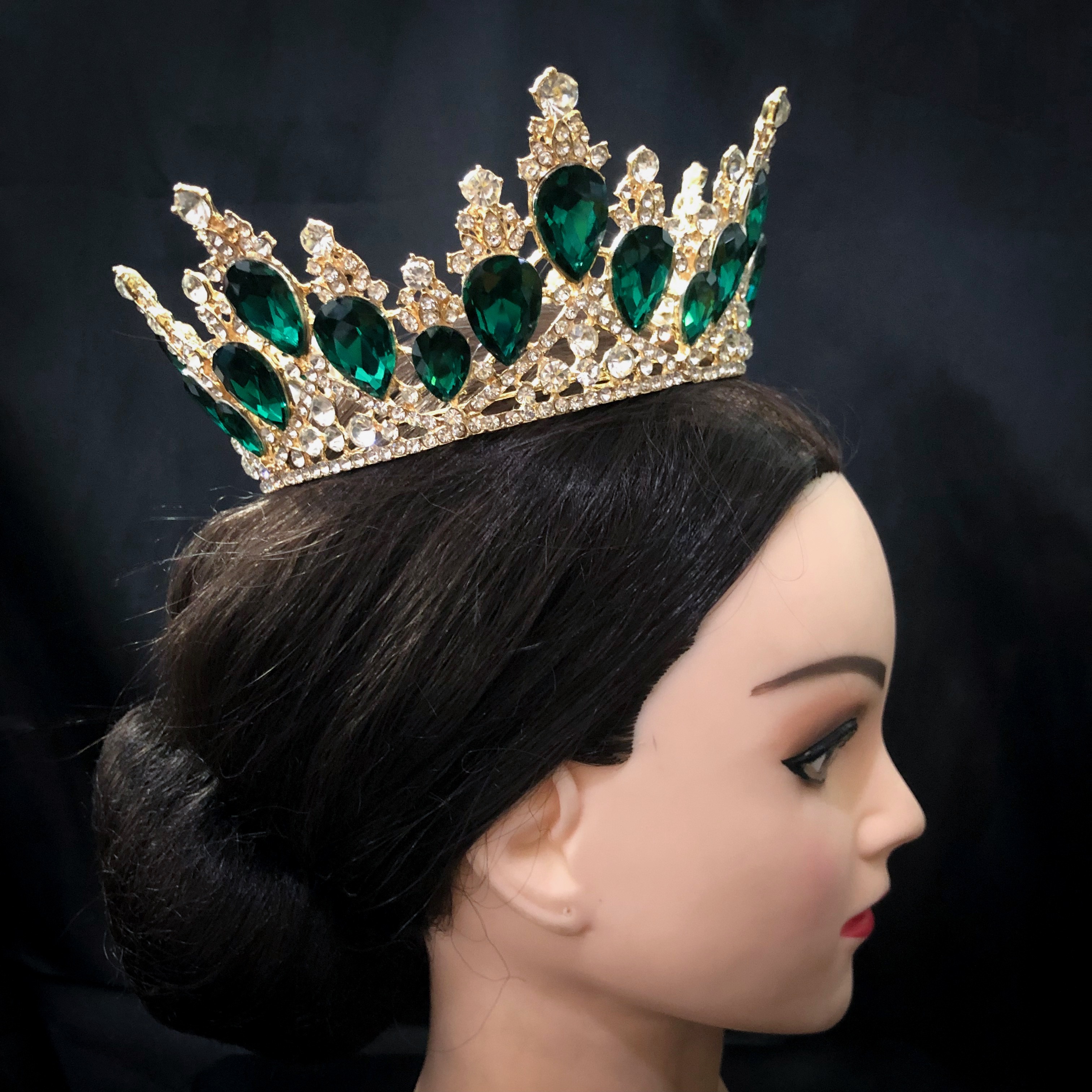 (พร้อมส่ง) มงกุฏ 049 เขียว-ทอง มงกุฎนางงาม มงกุฎประกวด งานดี เกรดพรีเมี่ยม จัดส่งจากไทย ไม่ต้องรอนาน