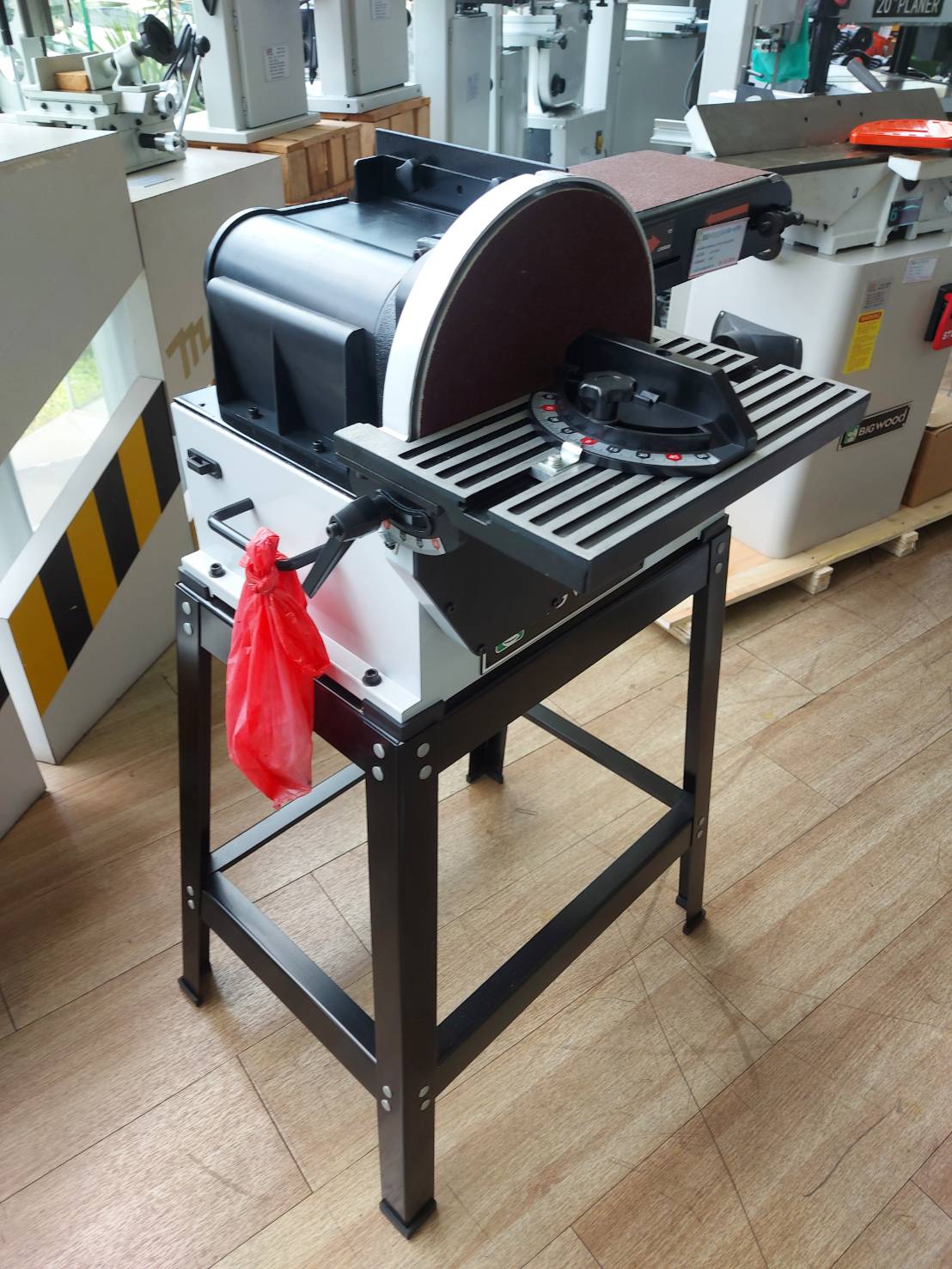 เครื่องขัดกระดาษทรายสายพาน SD-69N BIGWOOD