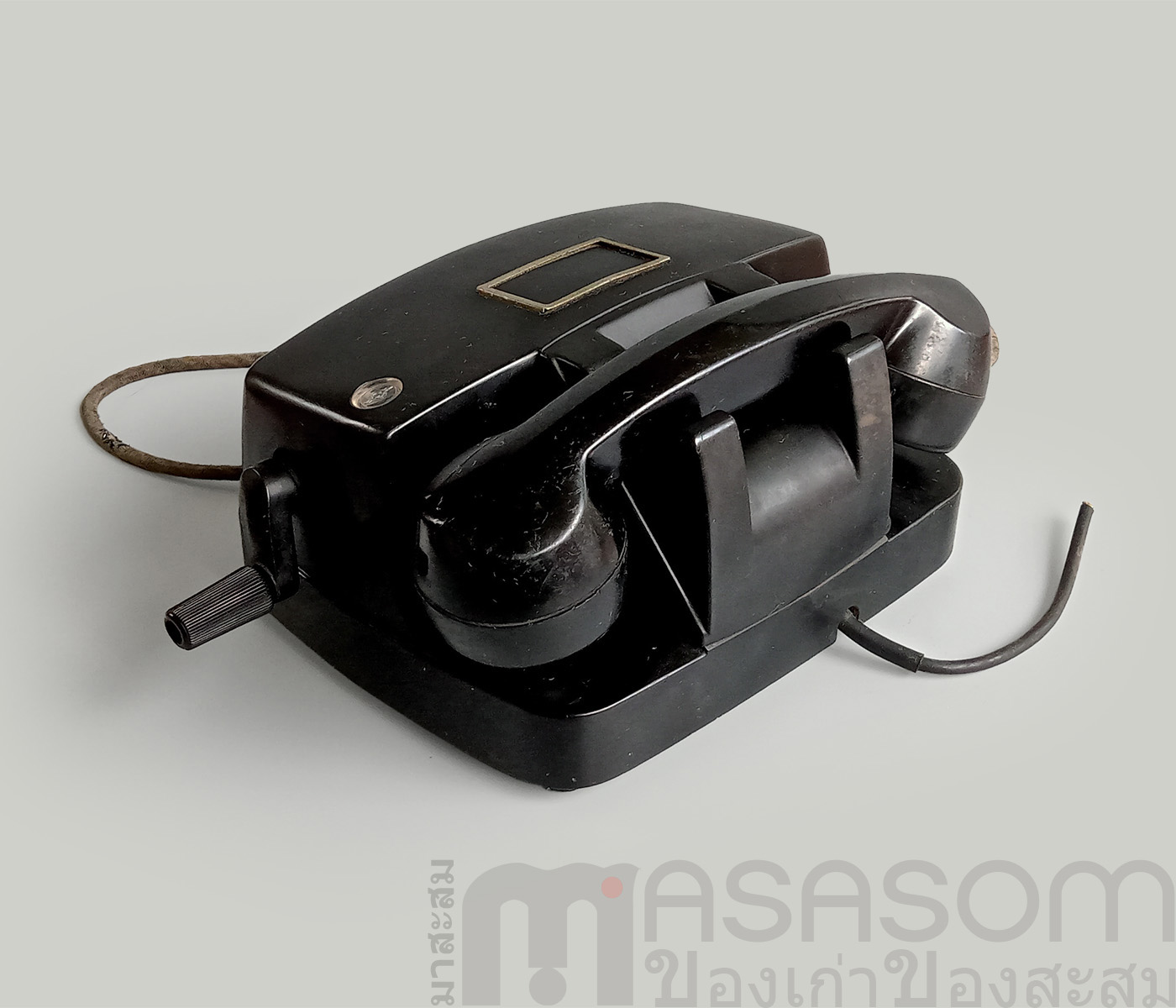 โทรศัพท์โบราณแบบหมุนด้านข้าง