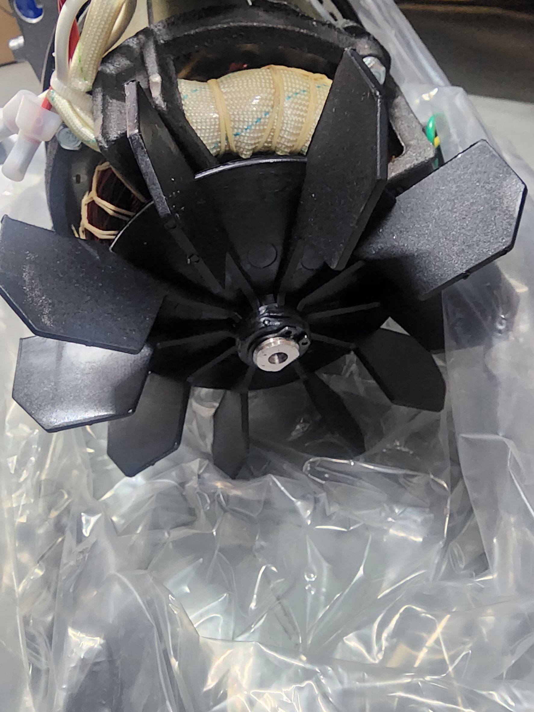 มอเตอร์ปั๊มลมโรตารี่ 3HP/220V BM2024120