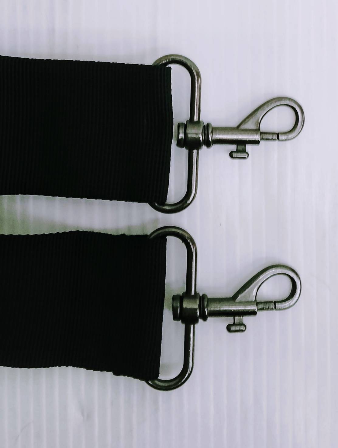 สายสะพายเครื่องมือกันตก 2ตะขอ N463971 DEWALT