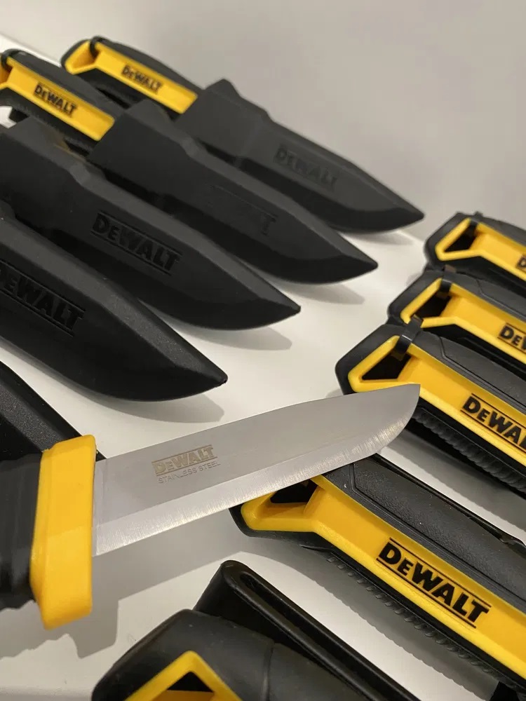มีดพกพร้อมปลอก รุ่น DWHT1-10354 DEWALT