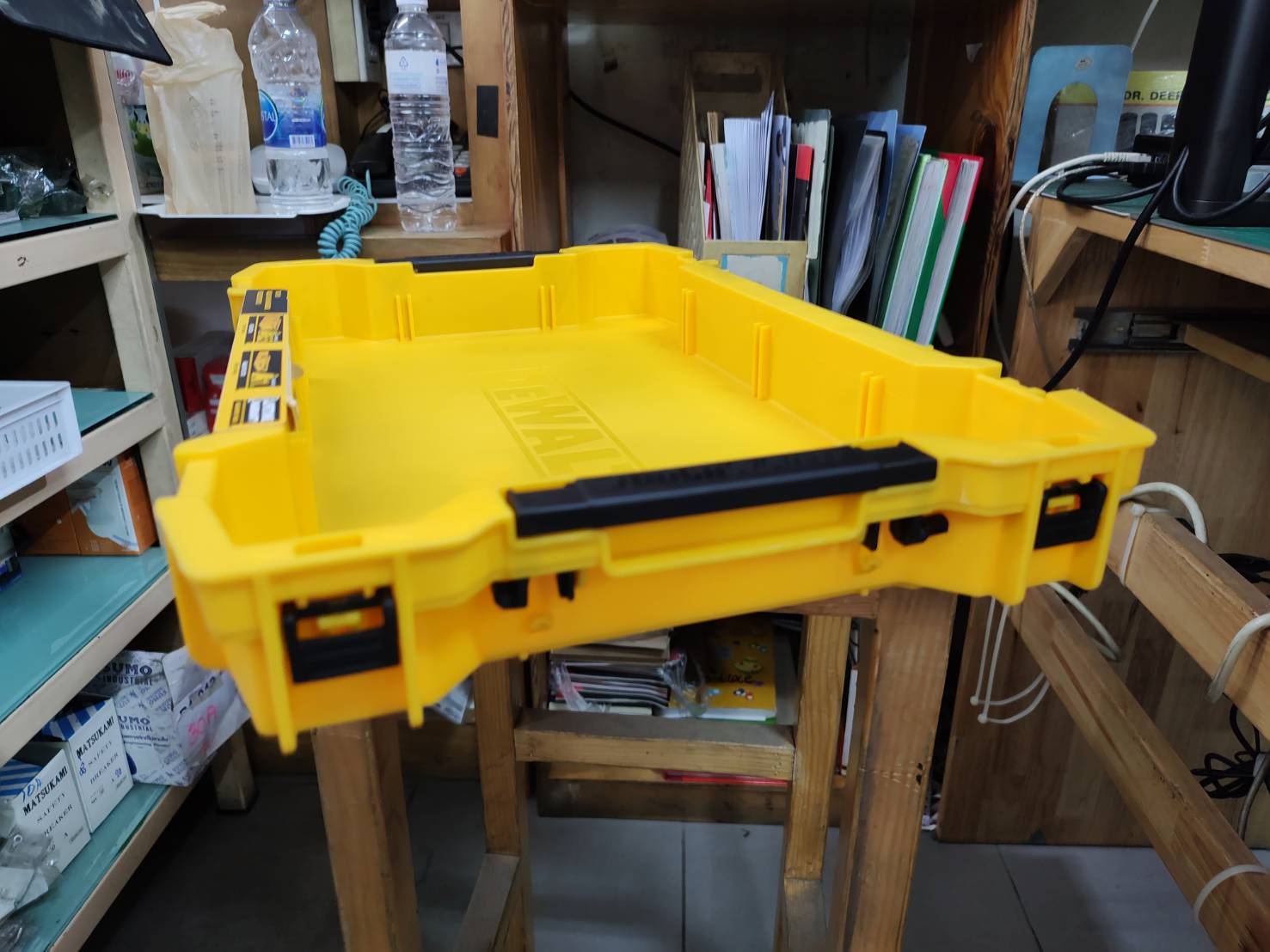 ถาดรองกล่องเตี้ย DWST83407-1 DEWALT TOUGH SYSTEM2.0