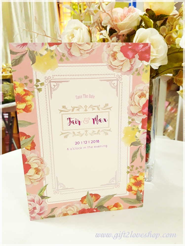 การ์ดแต่งงานแบบสองพับ