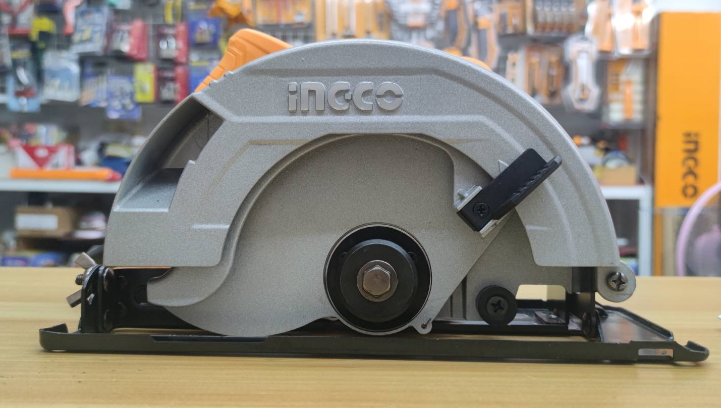 เลื่อยวงเดือน7" CS18538 INGCO