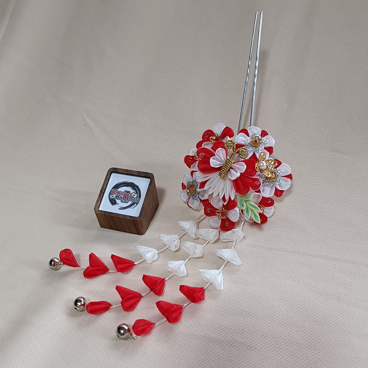 ปิ่นดอกไม้ญี่ปุ่น PINJ037