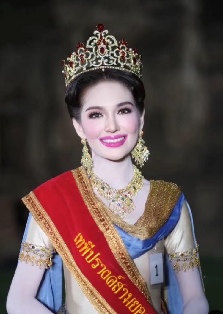 (พร้อมส่ง) เทียร่า 166 สีแดง-ทอง-ขาว มงกุฎนางงาม มงกุฎเจ้าหญิง งานสวย ปราณีต “รีวิวดีมาก” สินค้าพร้อมส่งจากไทย