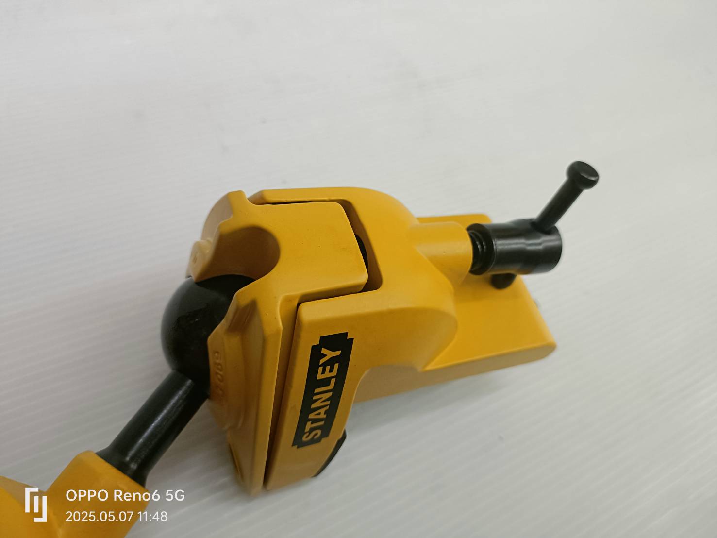 STANLEY ปากกาจับชิ้นงาน 3" แบบชุดคู่ หมุนได้360องศา รุ่น 1-83-069