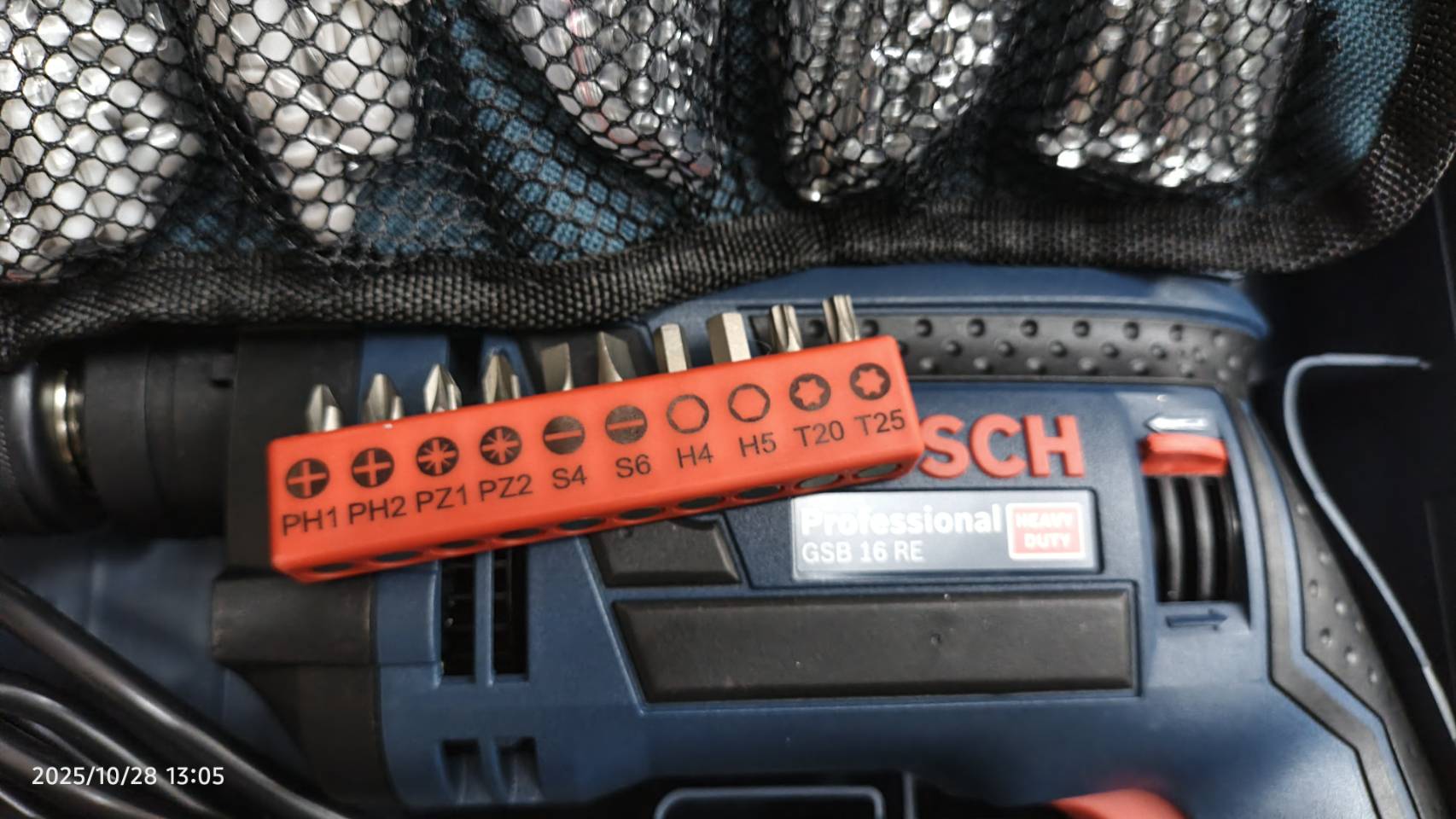 สว่านกระแทก GSB16RE BOSCH 06012281K2