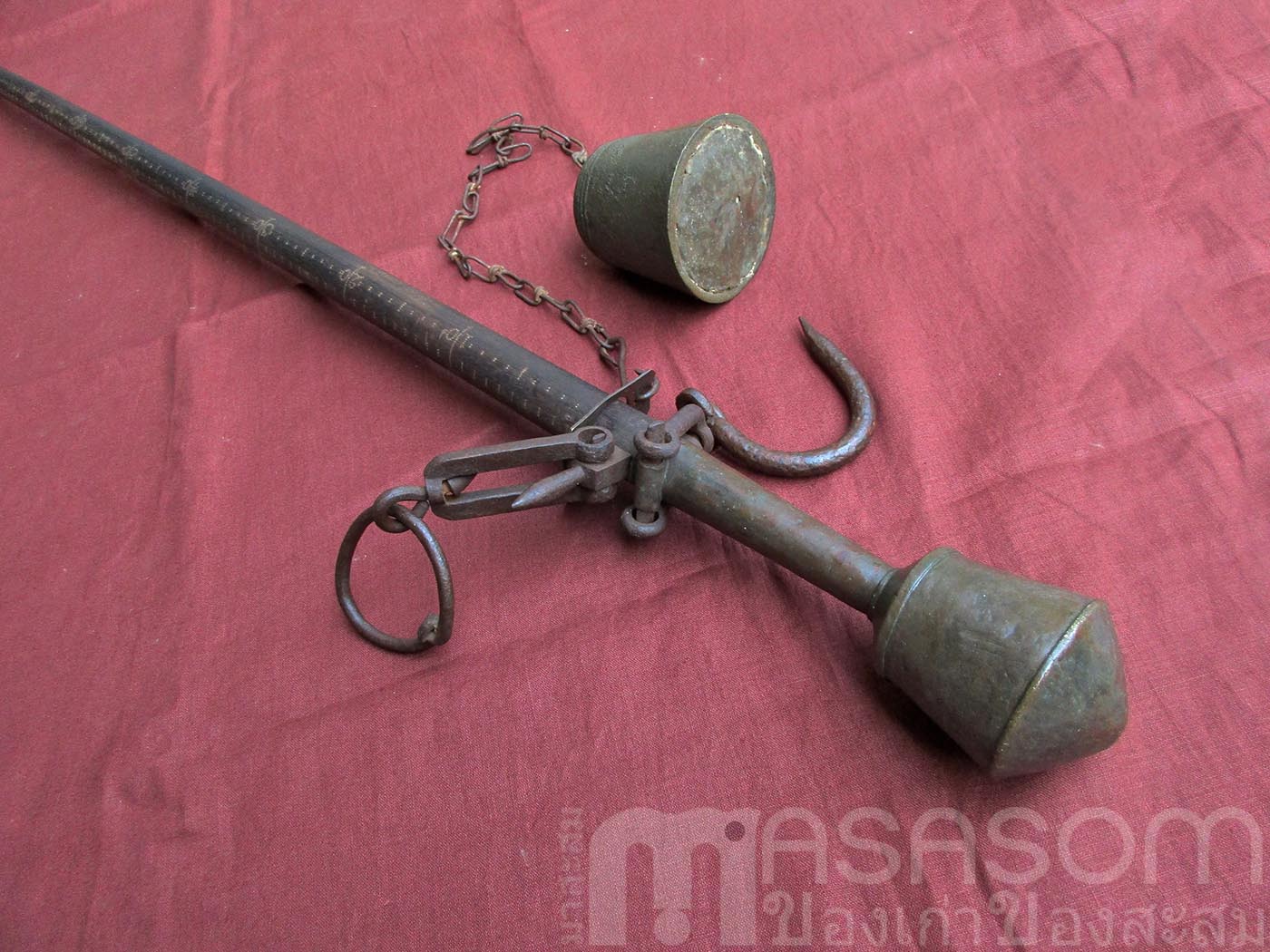 ตาชั่งโบราณขนาด 100 กิโลกรัม