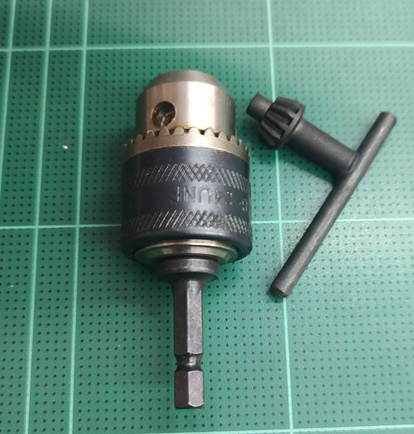 หัวสว่านพร้อมแกนต่อหกเหลี่ยม 0.6-6.5 มม.