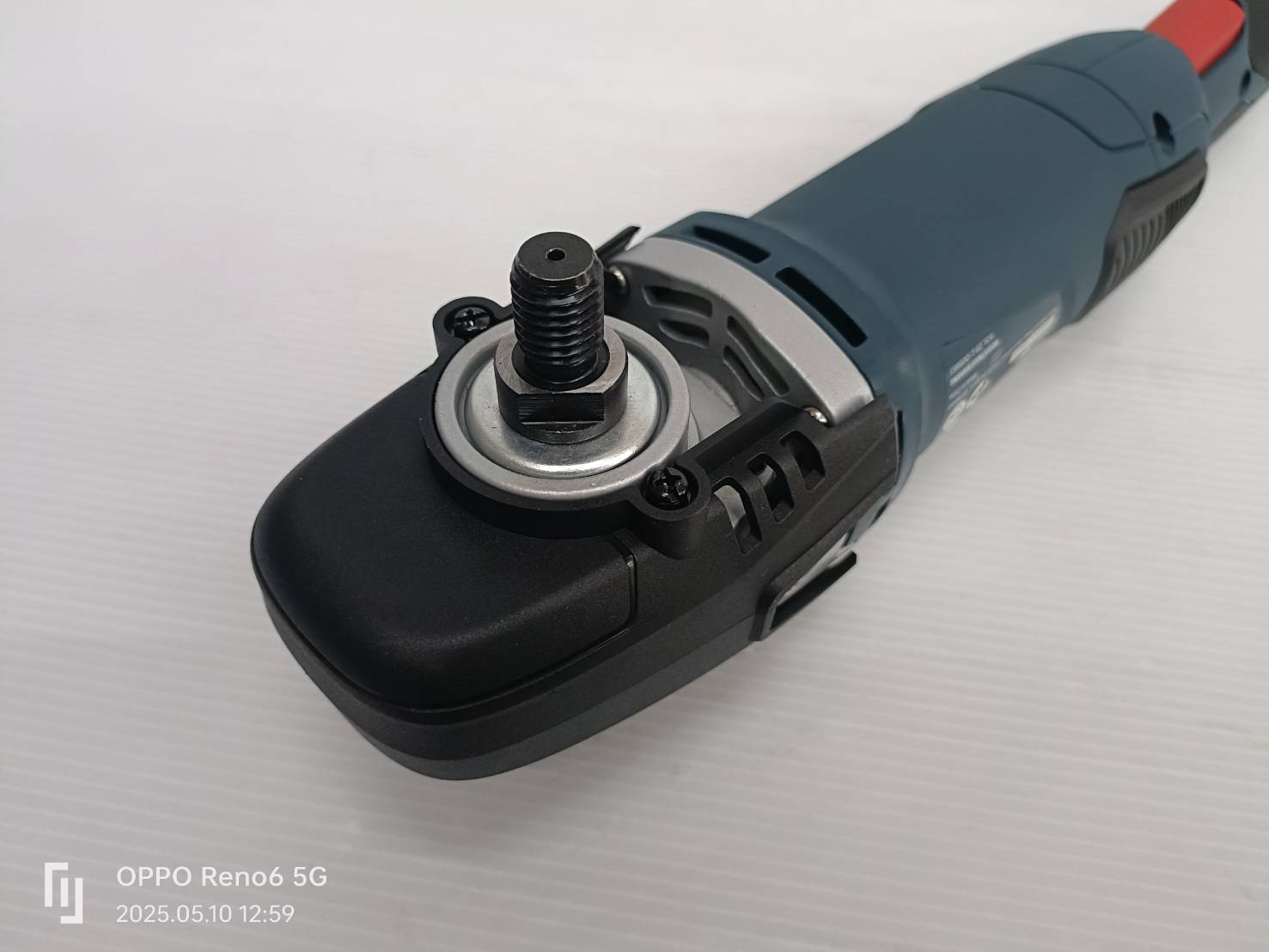 เครื่องขัดสี ขัดเงา GPO11-180S BOSCH