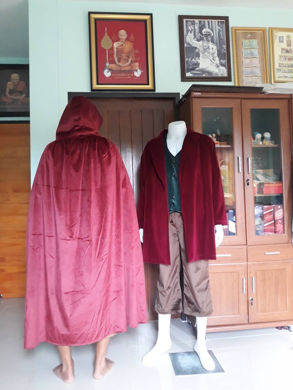 ชุดฮอบบิท / โฟรโด / แซม / เมอรี่ / ปิ๊บปิ้น / ชุดเดอะลอร์ด / ชุดคนแคระ