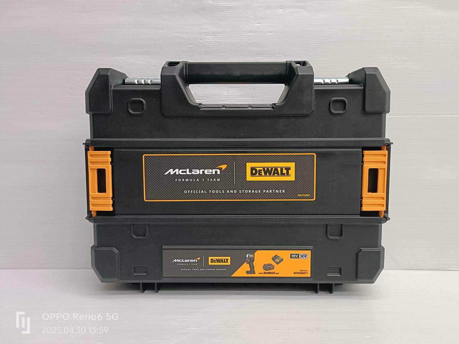 ไขควงกระแทก18V DCF85MM1T-QW DEWALT McLaren