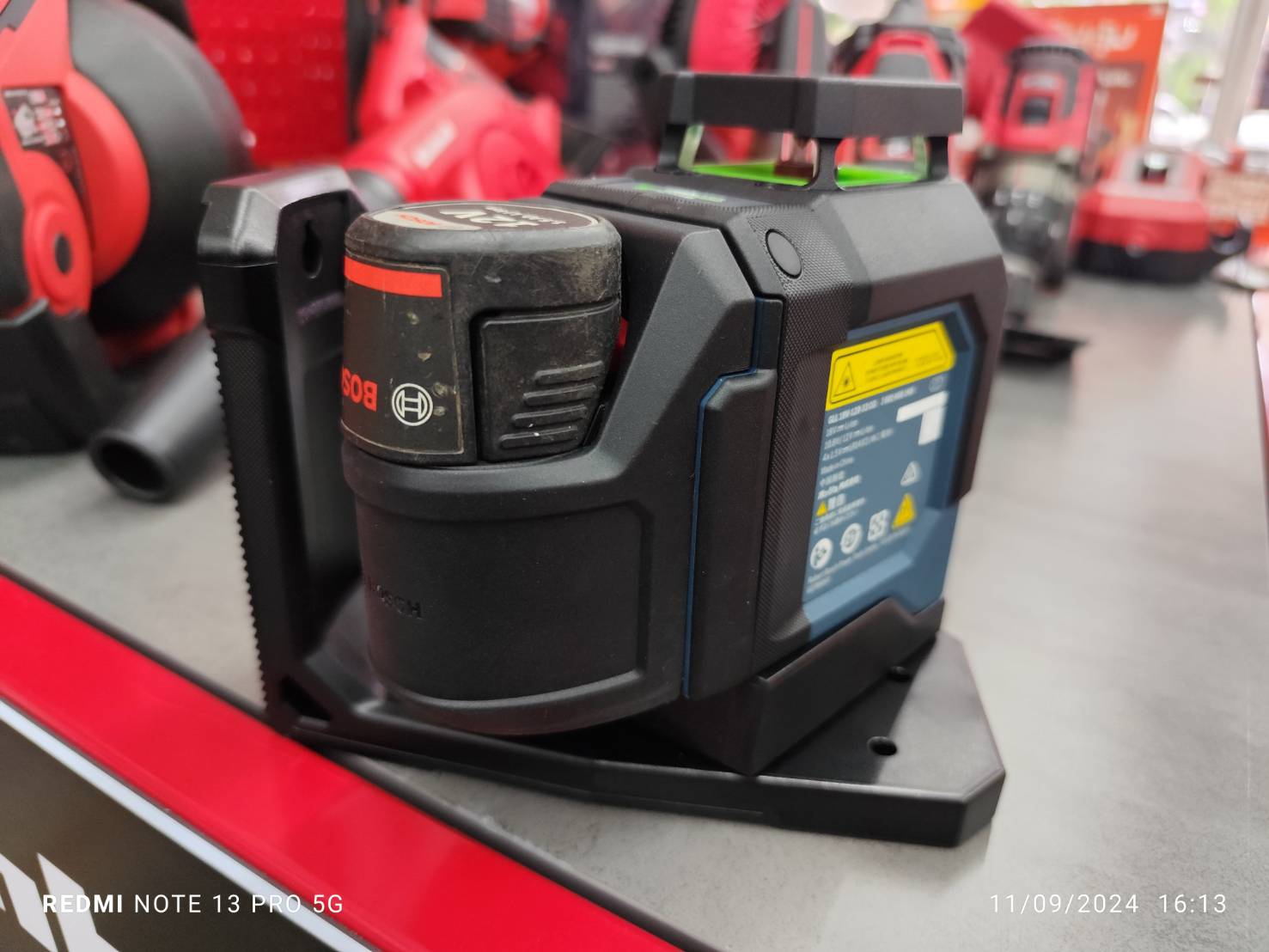 เลเซอร์ระดับ12เส้น แสงเขียว GLL18V-120-33CG BOSCH