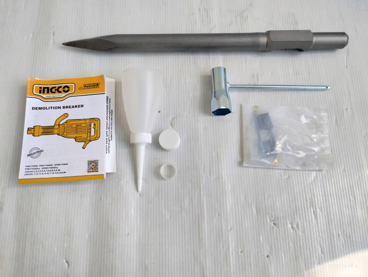 INGCO สว่านเจาะทำลาย 1700W รุ่นงานหนัก รุ่น PDB170068