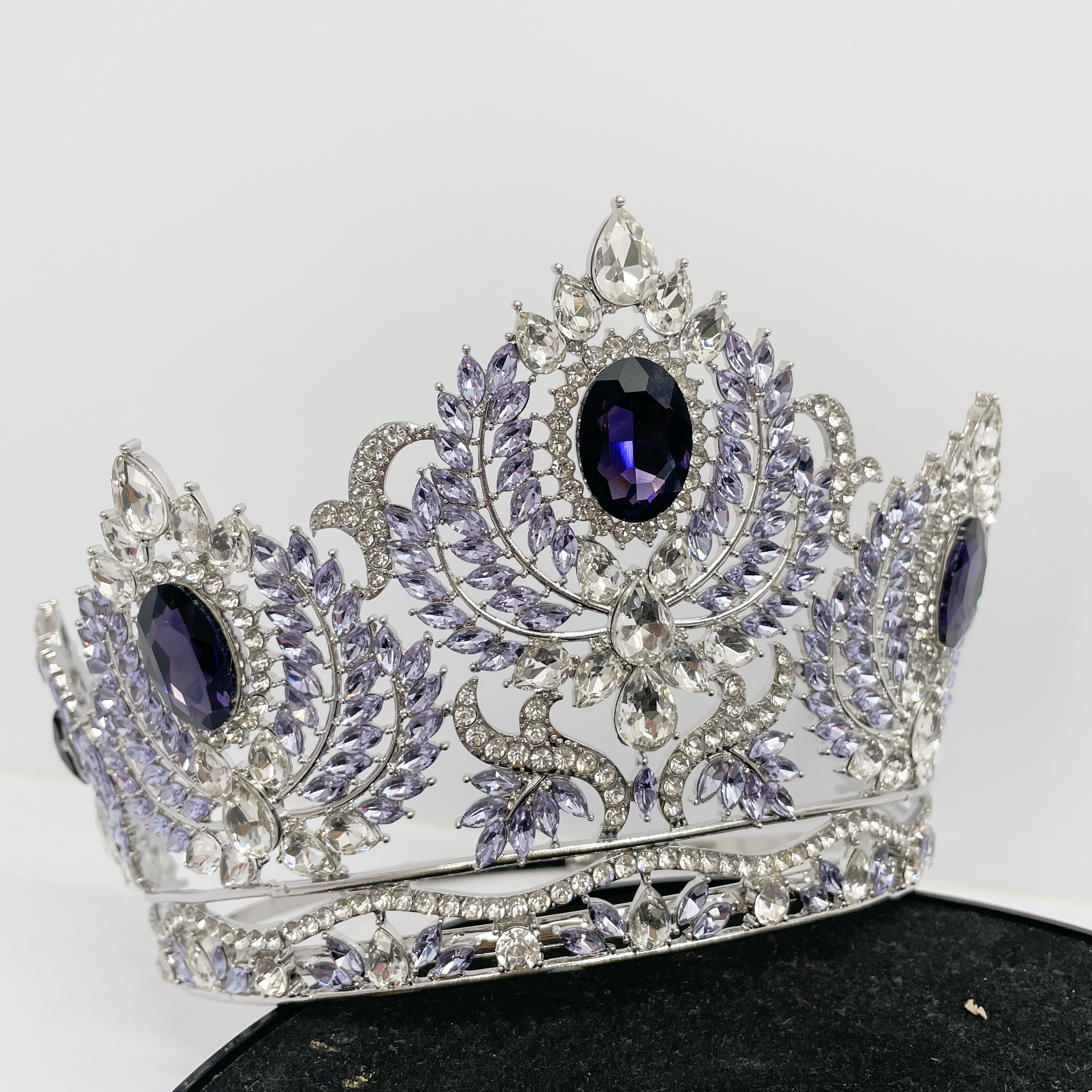 (พร้อมส่ง) มงกุฏ 089 สีม่วง มงกุฎนางงาม มงกุฎเพชร มงกุฎประกวด สินค้าพร้อมส่ง ไม่ต้องรอนาน งานพรีเมี่ยม