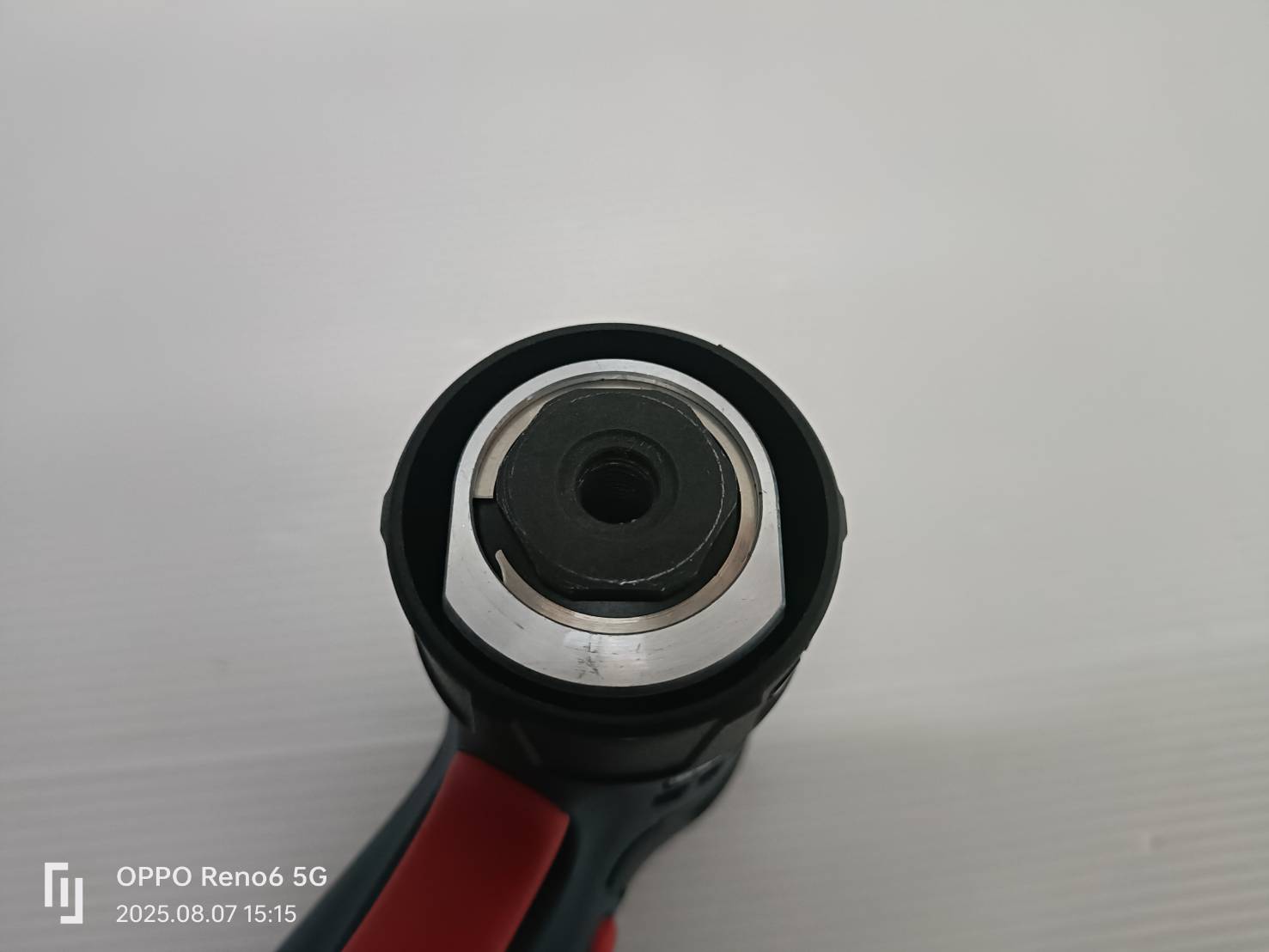 ขัดกระดาษทรายกลม12V 77มม. GEX12V-77 BOSCH SOLO