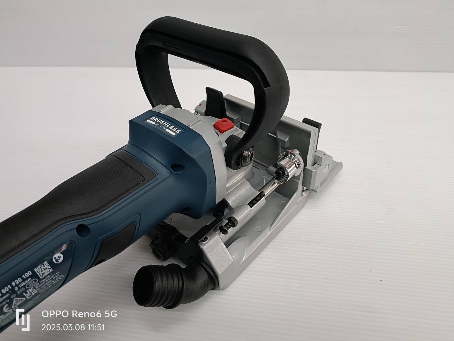 เครื่องเข้าลิ้น/เดือย GFF18V-22 Professional BOSCH SOLO 0601620101