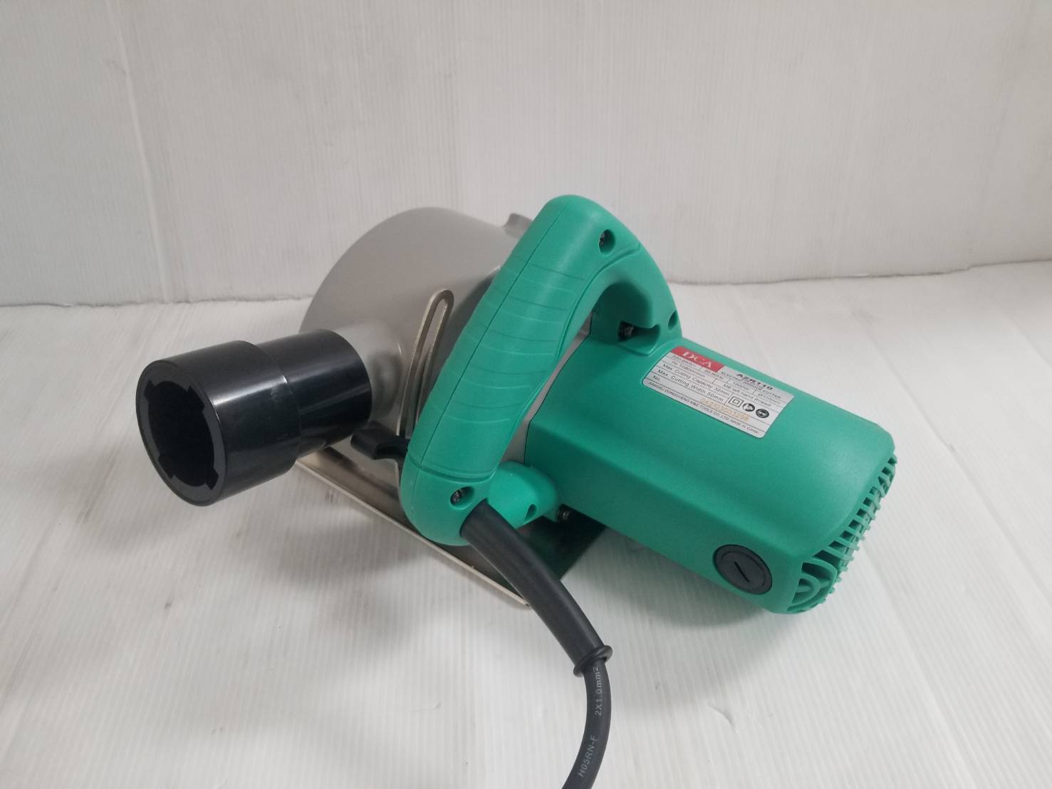 เครื่องเซาะร่องคอนกรีต4" ใบคู่ AZR110 DCA