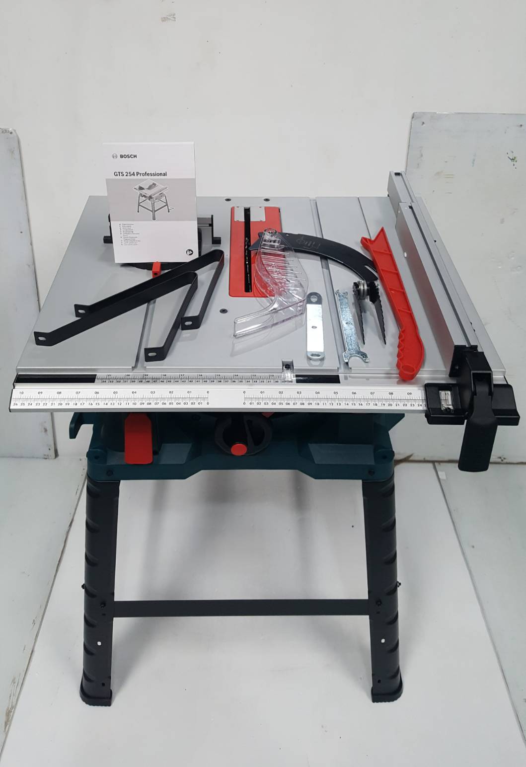 โต๊ะเลื่อยวงเดือน10" GTS254 BOSCH