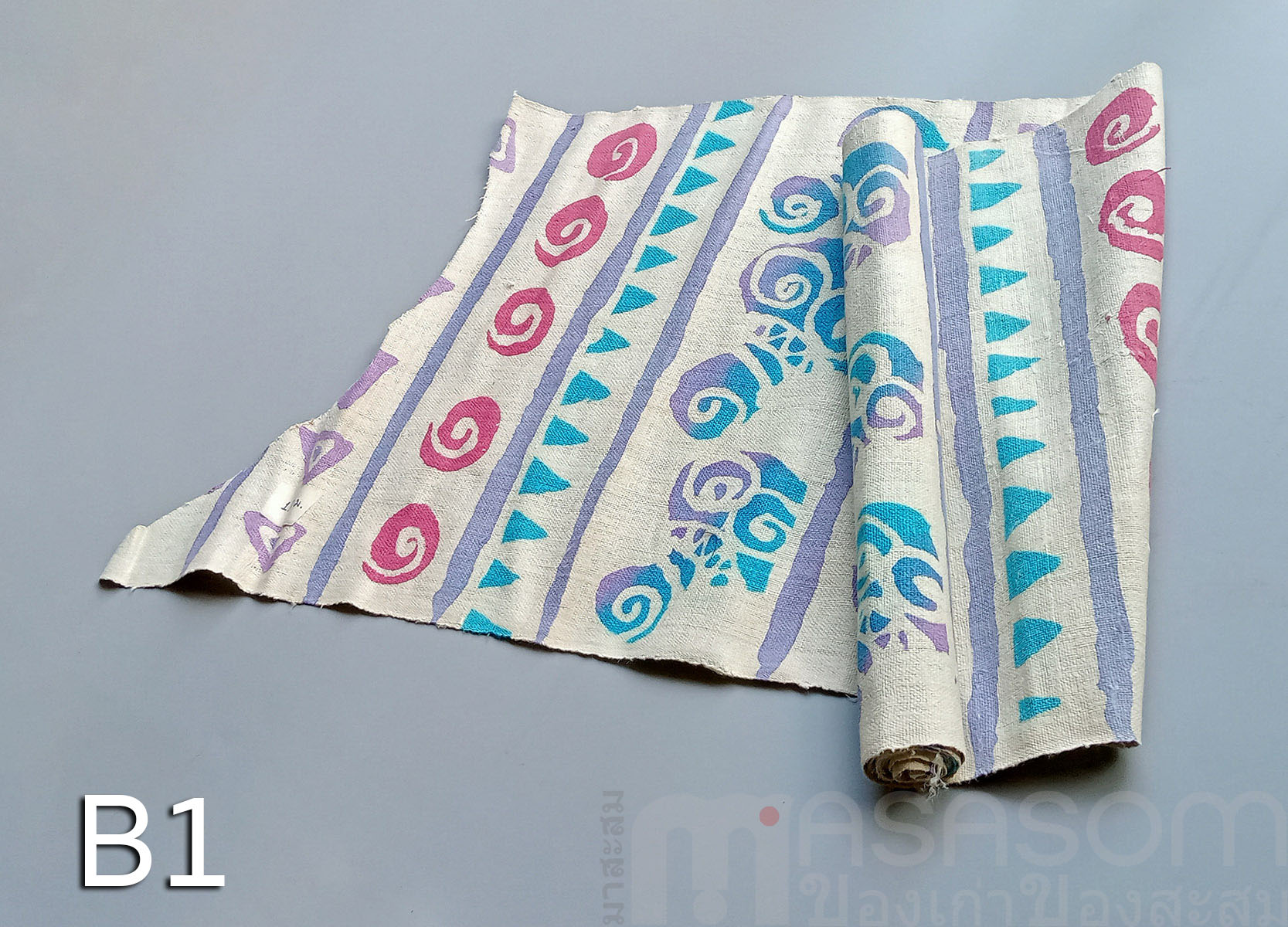 ผ้าใยกัญชงทอมือลายบาติค