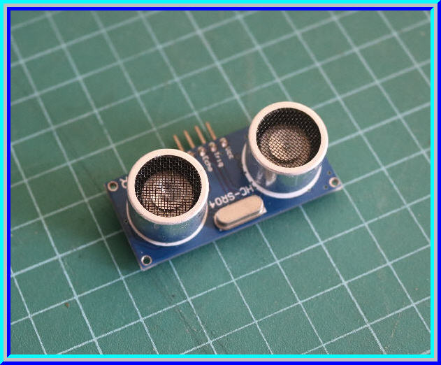 1x HC-SR04 เซ็นเซอร์อัลตราโซนิควัดระยะ (Ultrasonic)