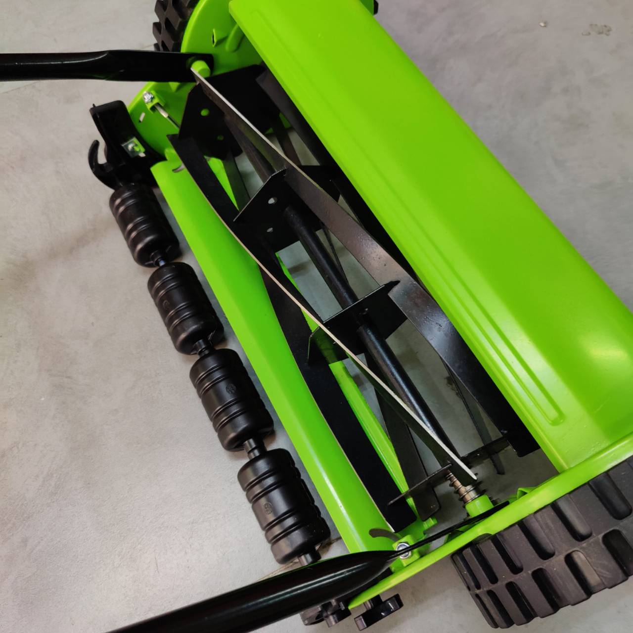 รถเข็นตัดหญ้าชนิดใช้แรงคน GRASSER54