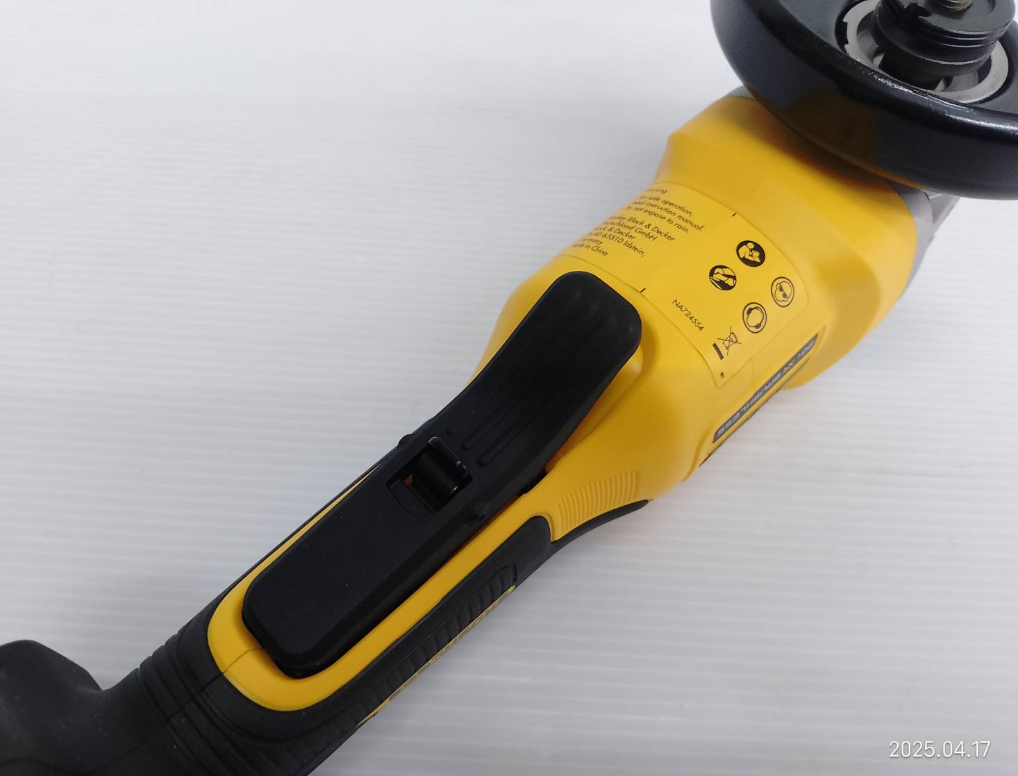 หินเจียรไร้สาย20V DCG408N-B1 DEWALT