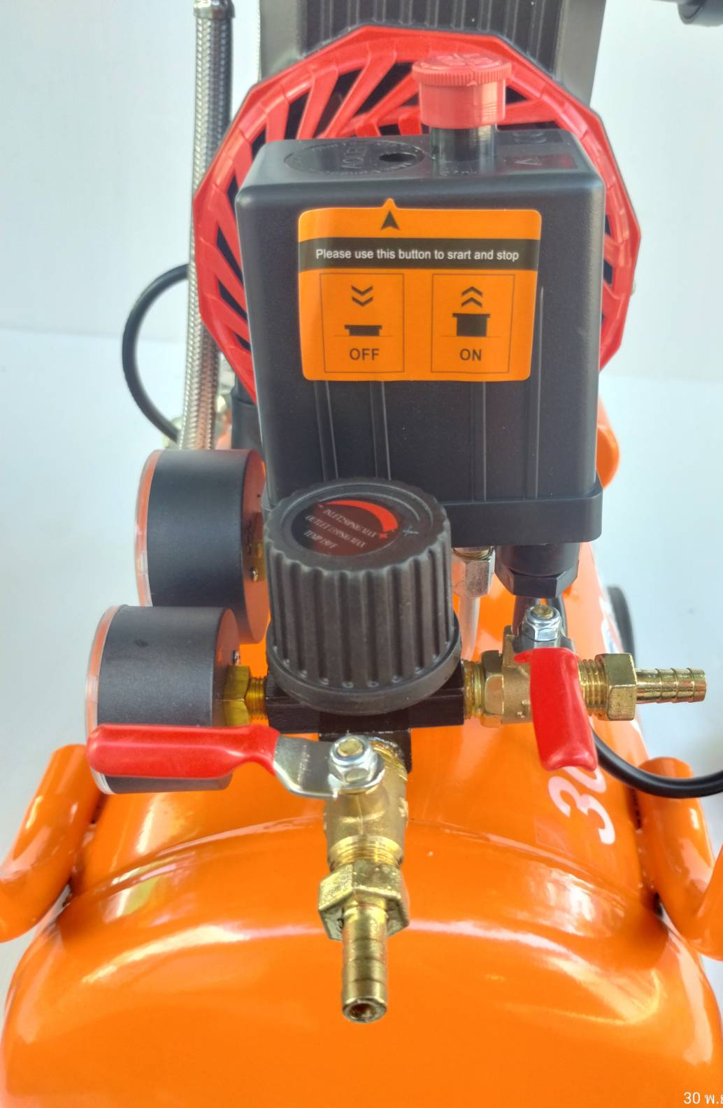 VERGIN ปั้มลมออยฟรี30ลิตร 950W รุ่น VG-550-1/30L