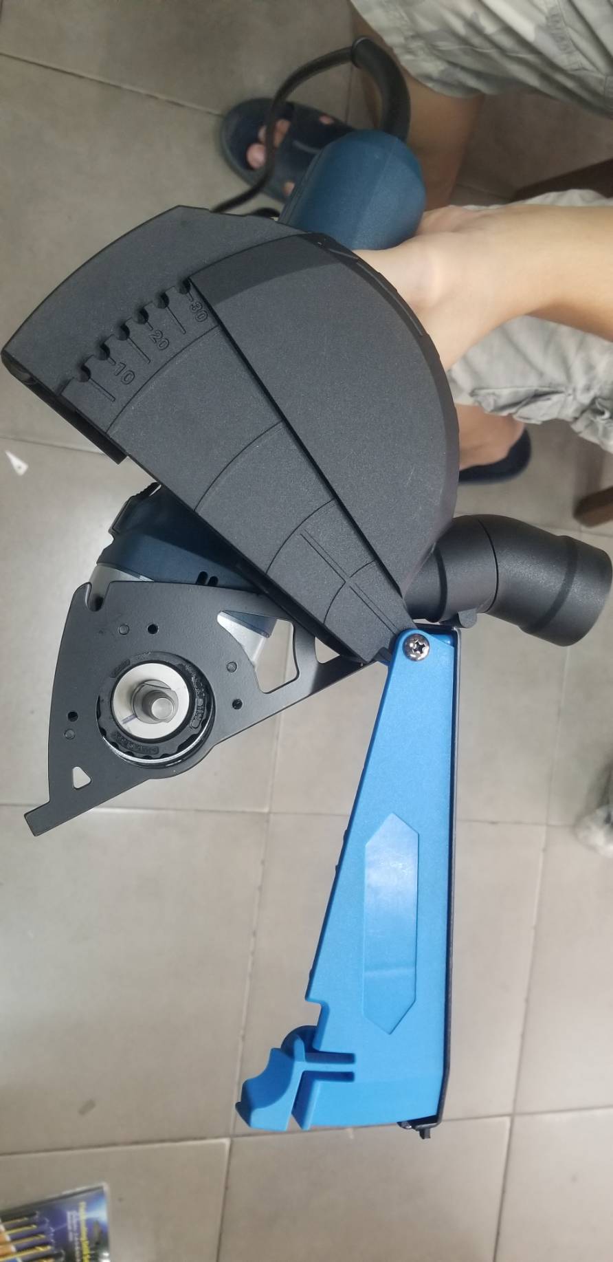 กาดดูดฝุ่นสำหรับงานตัด4" ใช้กับ GWS750-100, GWS900-100