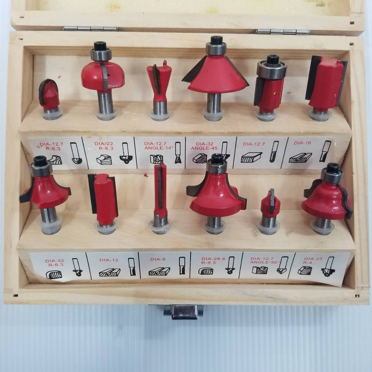 ชุดดอกทริมเมอร์1/4 12 ตัวชุด BERALA