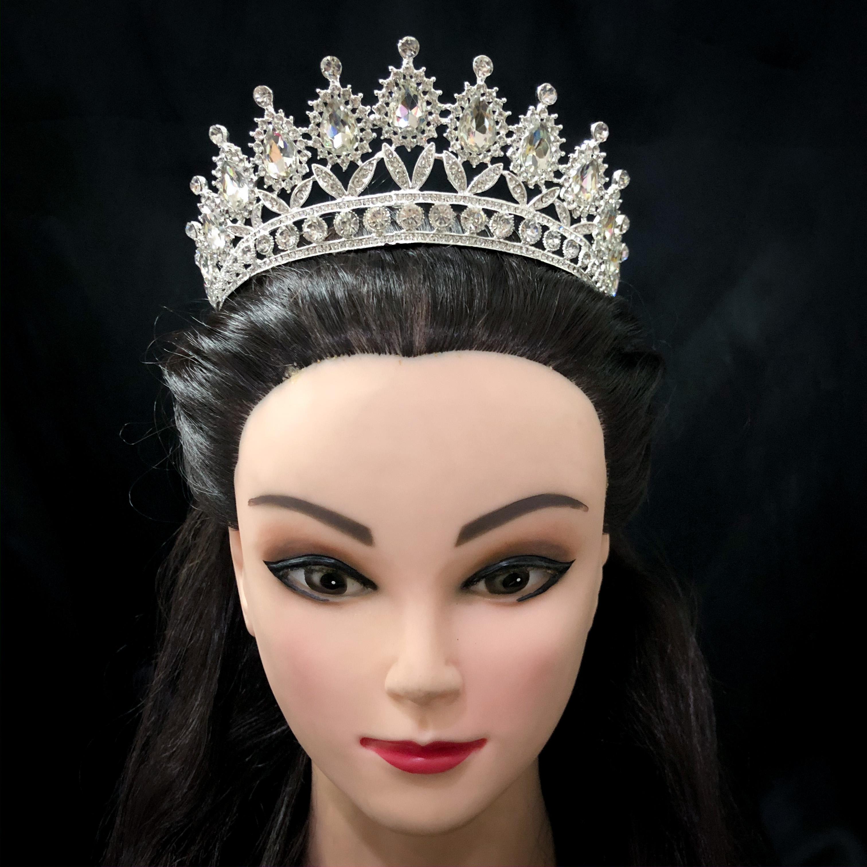 (พร้อมส่ง) เทียร่า 254 สีเงิน มงกุฎนางงาม มงกุฎเจ้าหญิง งานสวย ปราณีต QCเพชรทุกเม็ด สินค้าพร้อมส่งจากไทย