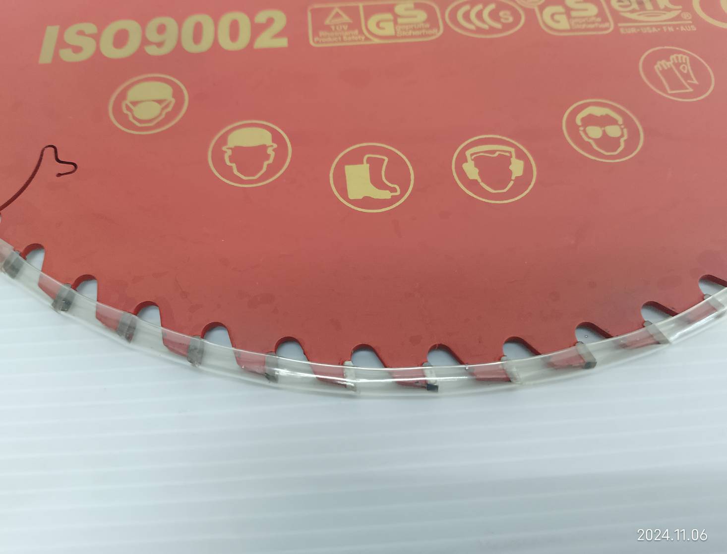 ใบเลื่อยวงเดือนอลูมิเนียม 12"x60T ACT รู30มิล