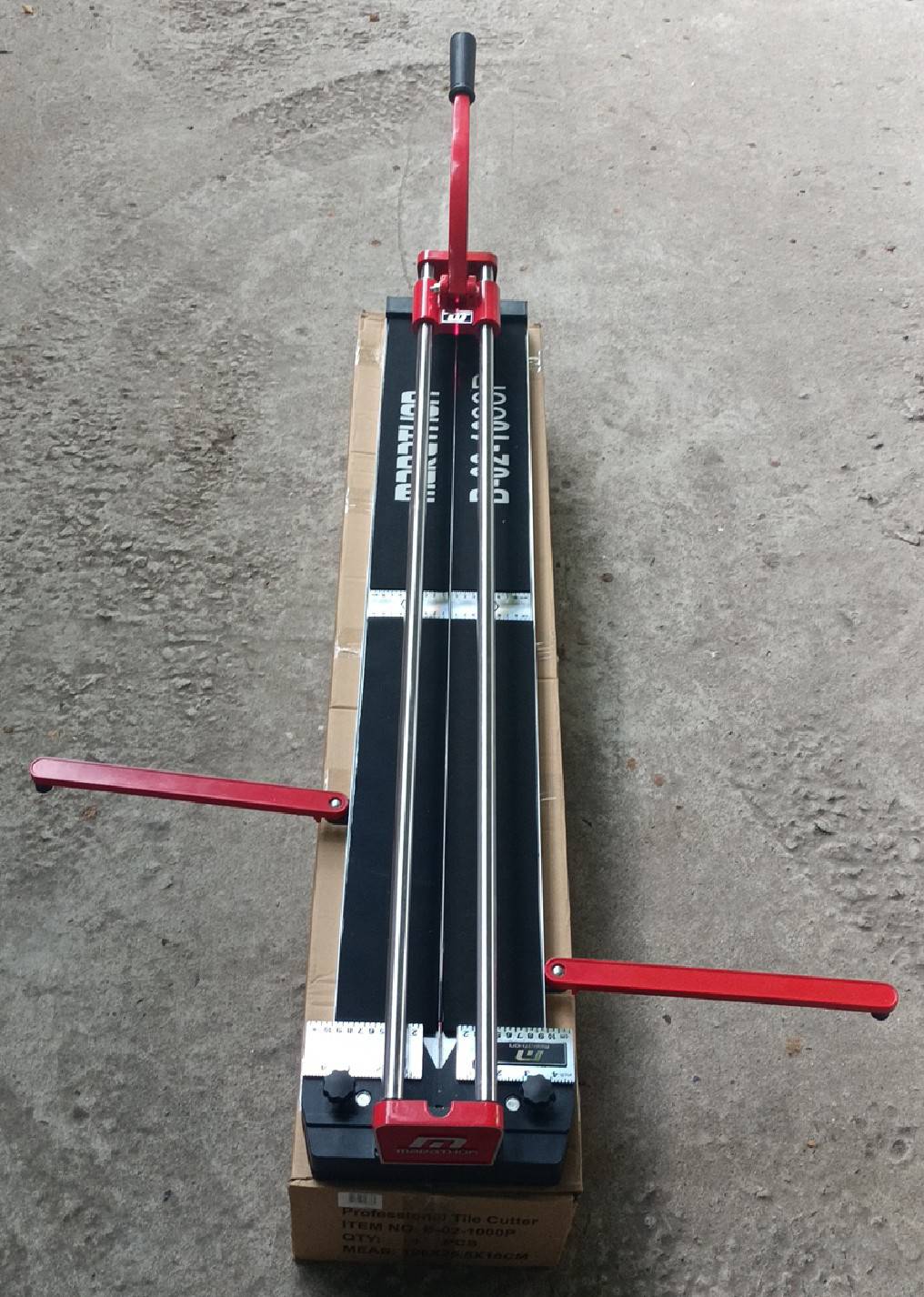 เครื่องตัดกระเบื้อง 1 เมตร มีเลเซอร์ B-02-1000P MARATHON