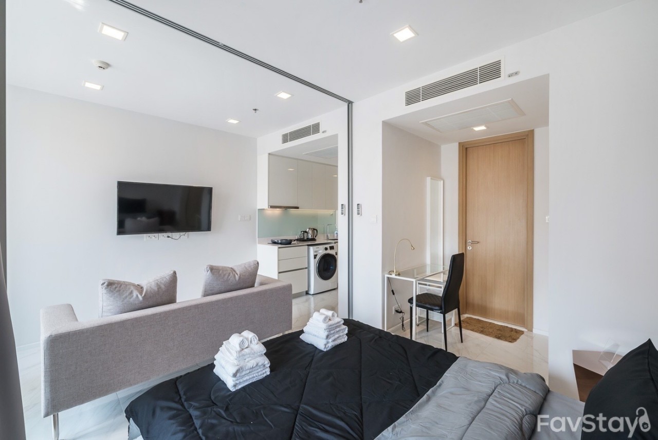 🚩H1234 ขายถูก คอนโด ไฮด์ สุขุมวิท11 คอนโด Luxury ใจกลางสุขุมวิท ตกแต่งหรู พร้อมอยู่ โครงการ สูง 39 ชั้น พร้อมพื้นที่ส่วนกลางแบบครบครัน